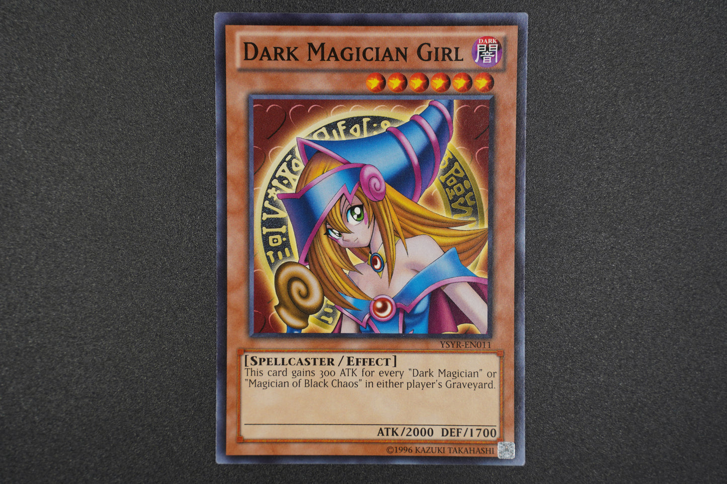 Yu-Gi-Oh - Dark Magician Girl YSYR-EN011